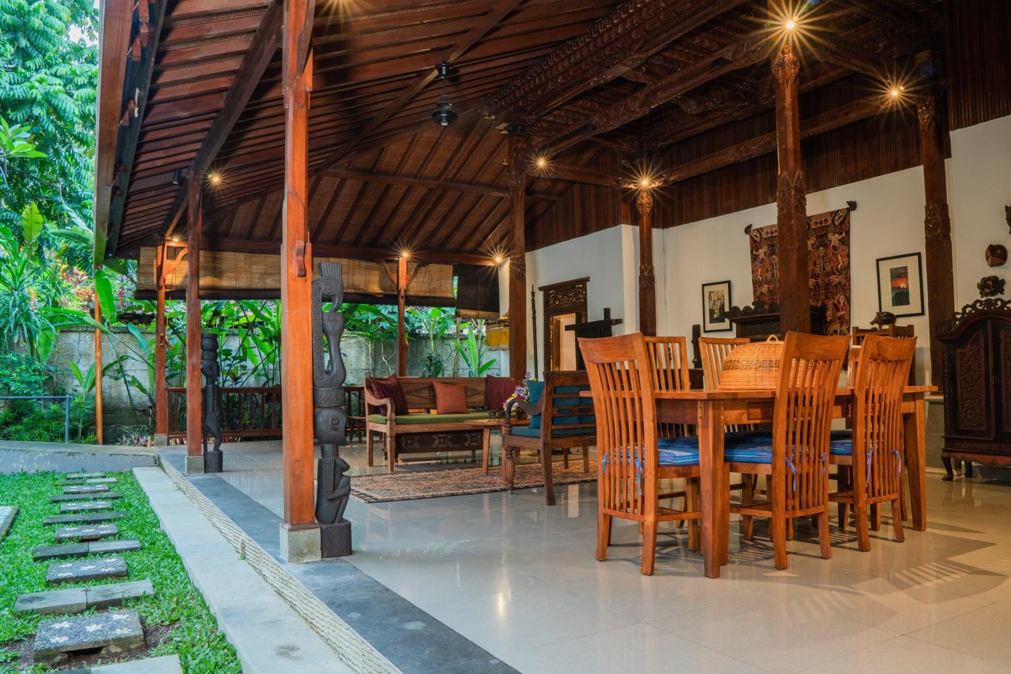 Rumah Joglo Ubud Buitenkant foto
